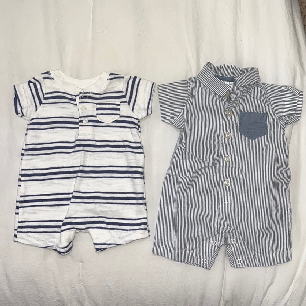 2 Boys short sleeve rompers size 3 months